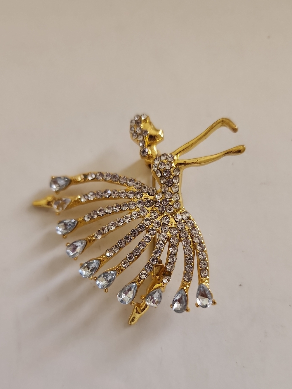 Vintage Gold Tone Dancing Lady Rhinestone Figural Brooch Pin